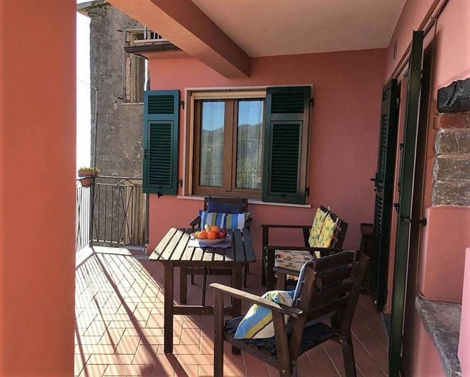 Image No.3-2 Bed House for sale