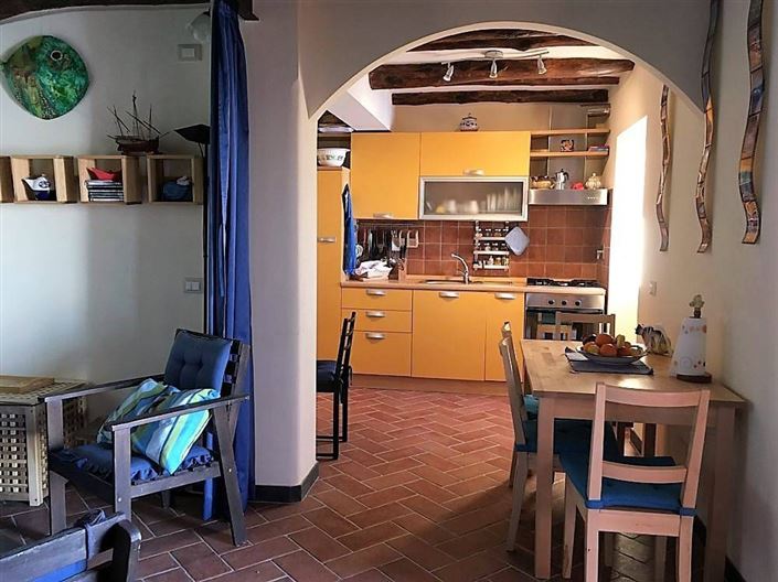 Image No.6-2 Bed House for sale