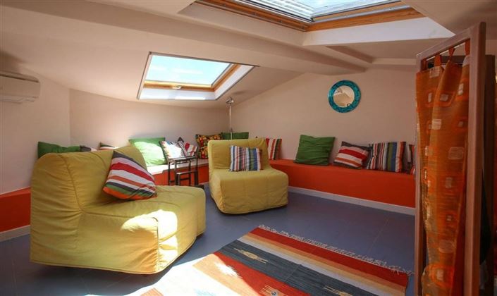 Image No.18-2 Bed Apartment for sale