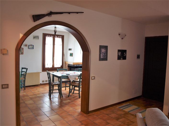 Image No.10-Maison de 2 chambres à vendre à Bagnone