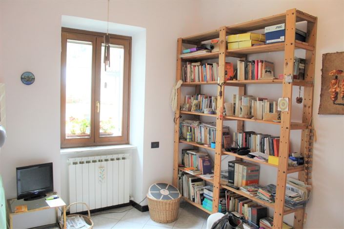 Image No.8-Appartement de 1 chambre à vendre à Bagnone