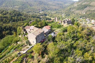vendita-gruppo-di-fabbricati-massa-carrara-ri