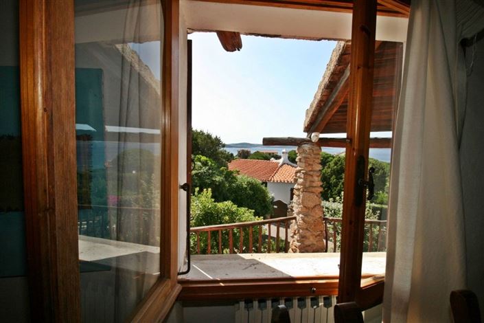 Image No.10-4 Bed House for sale