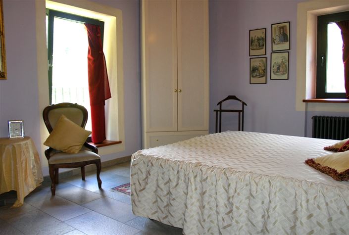 Image No.15-4 Bed House for sale