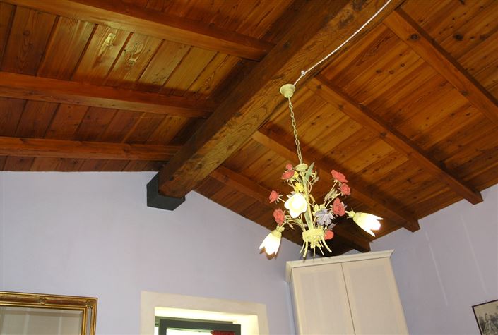 Image No.18-4 Bed House for sale