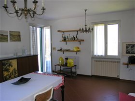 Image No.12-Maison de 3 chambres à vendre à Licciana Nardi