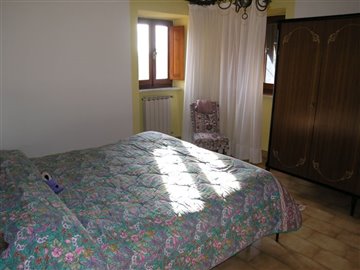 vendita-gruppo-di-fabbricati-massa-carrara-ri