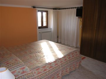 vendita-gruppo-di-fabbricati-massa-carrara-ri