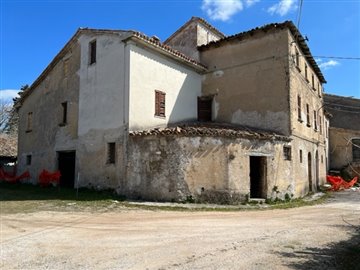 1 - Sassoferrato, Maison