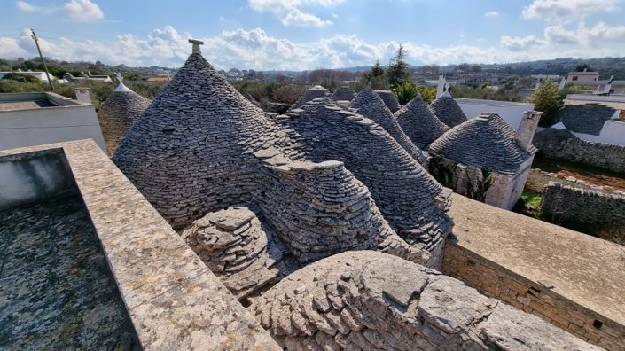 Image No.21-12 Bed Country House for sale