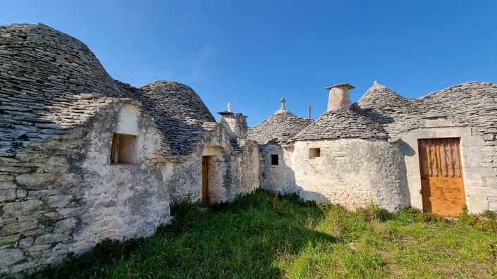 Image No.7-12 Bed Country House for sale