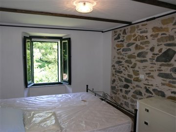 vendita-proprieta-indipendente-massa-carrara-