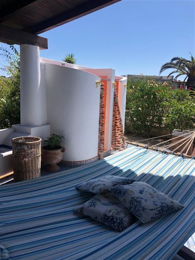 Image No.18-2 Bed House for sale