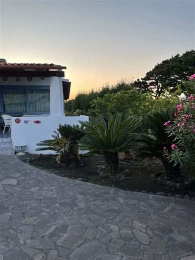 Image No.28-2 Bed House for sale