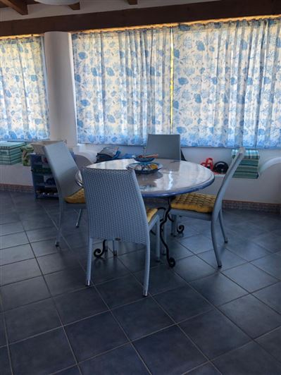 Image No.7-2 Bed House for sale