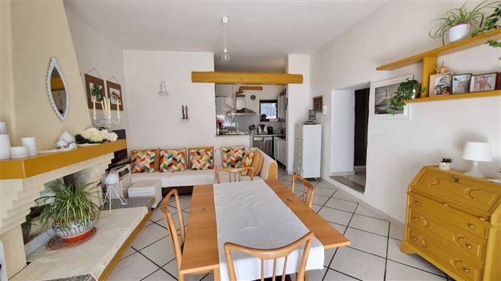 Image No.10-4 Bed House for sale