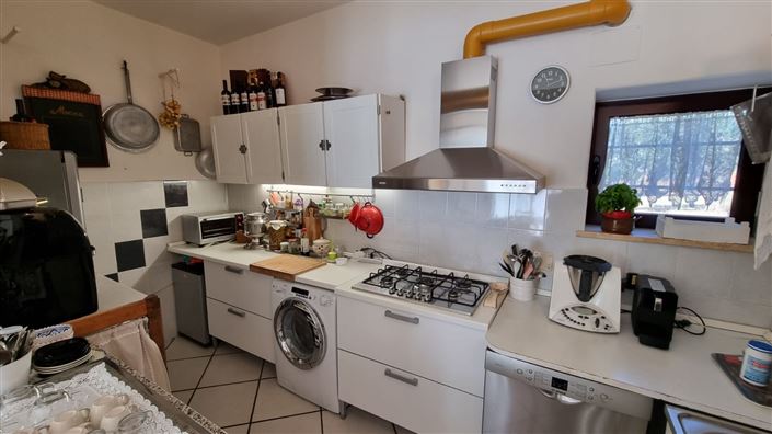 Image No.14-4 Bed House for sale