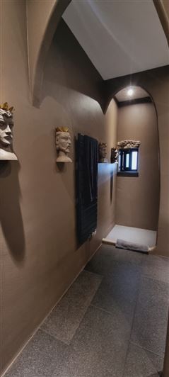 Image No.13-3 Bed House for sale