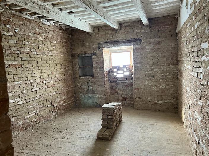 Image No.12-5 Bed House for sale