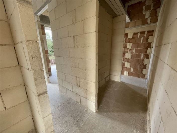 Image No.19-3 Bed House for sale