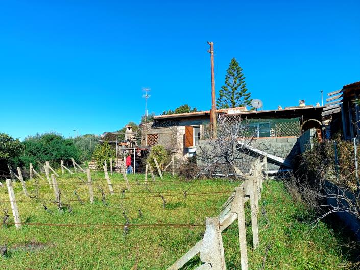 Image No.7-1 Bed House for sale