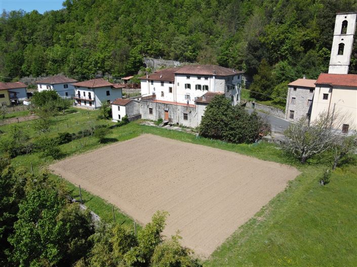 Image No.3-6 Bed House for sale