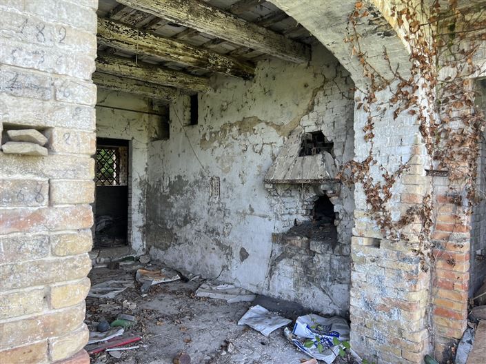 Image No.14-3 Bed House for sale