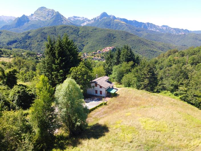 Image No.1-2 Bed Country House for sale