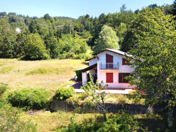 Image No.8-2 Bed Country House for sale