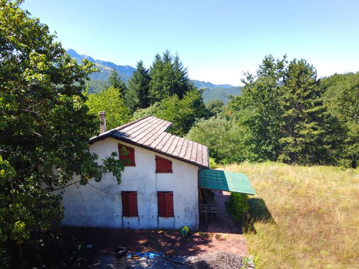 Image No.9-2 Bed Country House for sale