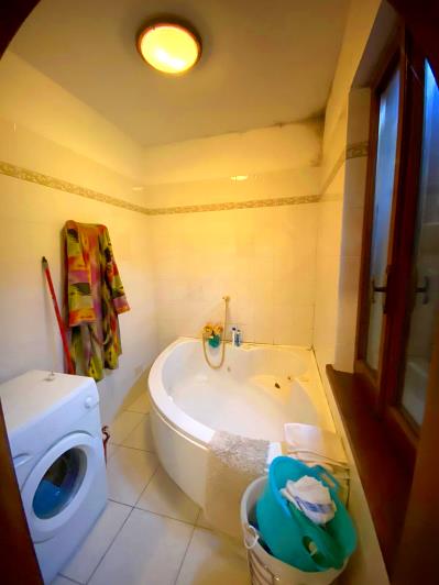 Image No.18-2 Bed Country House for sale