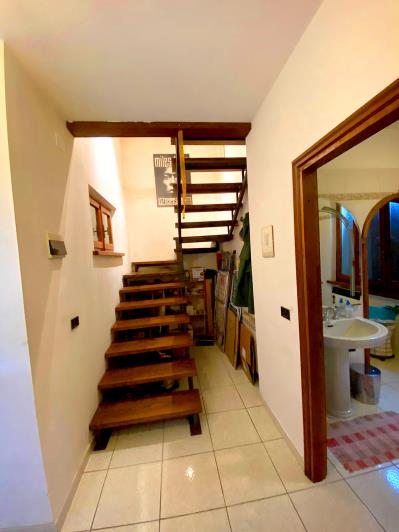 Image No.19-2 Bed Country House for sale