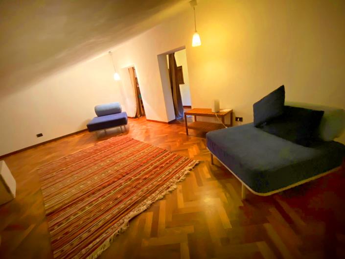 Image No.23-2 Bed Country House for sale