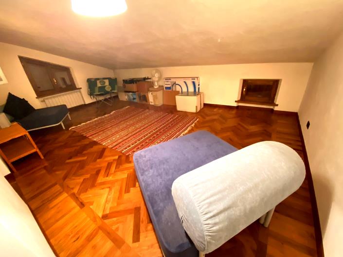 Image No.22-2 Bed Country House for sale