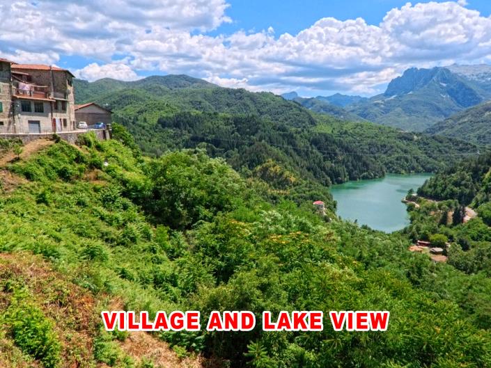 Image No.32-5 Bed Village House for sale