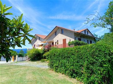 Maison de 8 chambres à vendre à Licciana Nardi