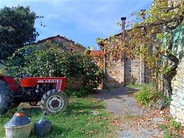 vendita-gruppo-di-fabbricati-massa-carrara-ri