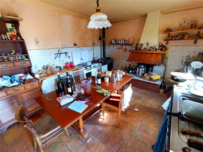 Image No.19-5 Bed Country House for sale