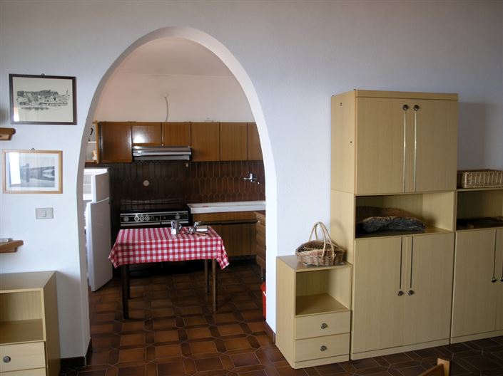 Image No.20-6 Bed House for sale