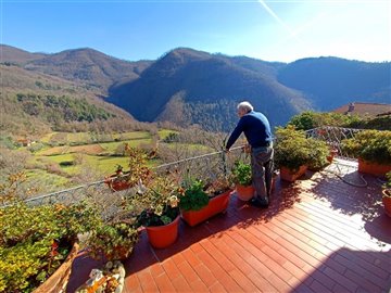 vendita-casa-di-paese-massa-carrara-rif-azd-1