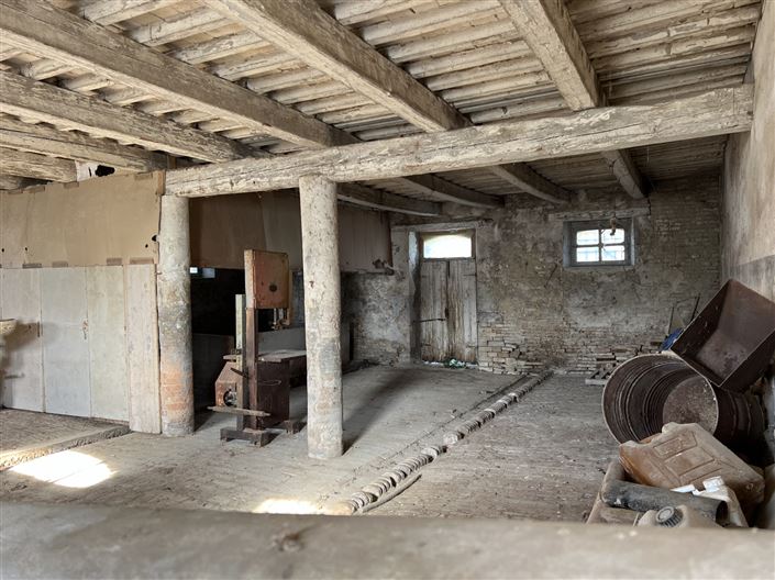 Image No.15-5 Bed House for sale