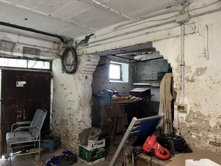 Image No.11-3 Bed House for sale