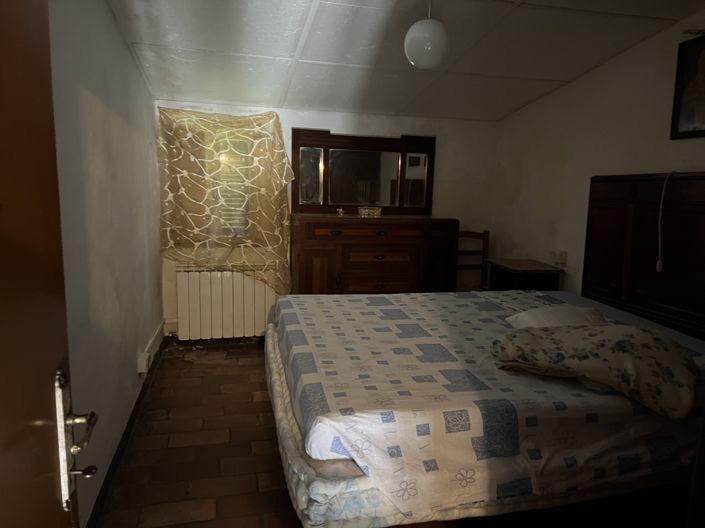 Image No.8-3 Bed House for sale