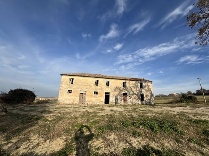 Image No.14-4 Bed House for sale