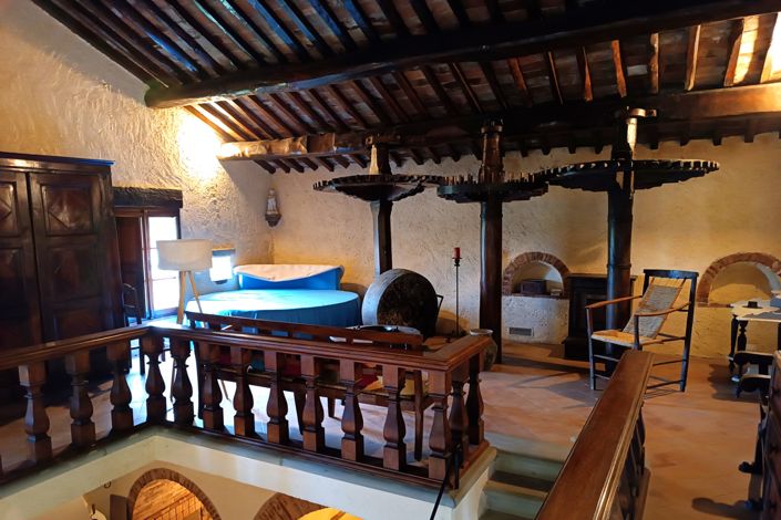 Image No.16-1 Bed House for sale