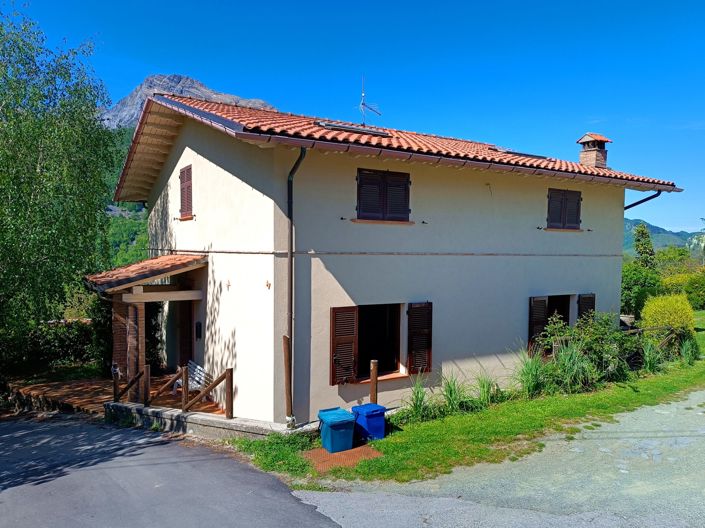 Image No.11-4 Bed House for sale