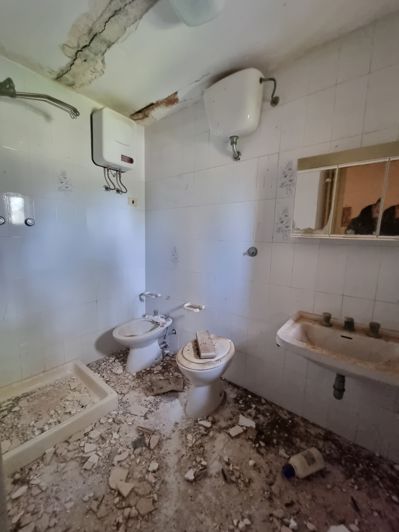 Image No.26-6 Bed House for sale