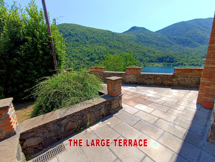 Image No.10-3 Bed House for sale