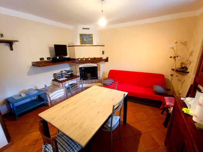 Image No.17-3 Bed House for sale