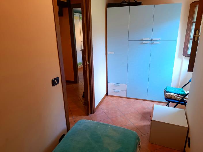 Image No.25-3 Bed House for sale